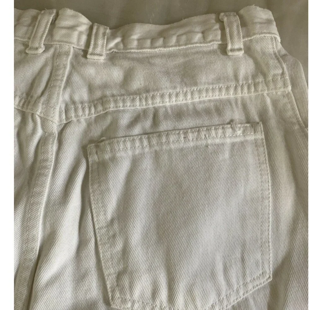 Crossroads vintage white